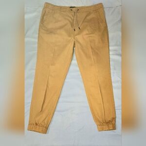 Aeropostale Men's Tan Chino Joggers